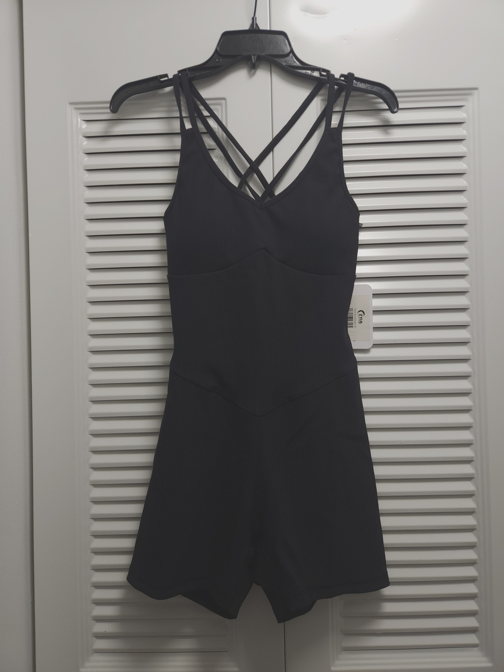 ZYIA Active Black Crisscross Back Shorts Romper NWT Size M
